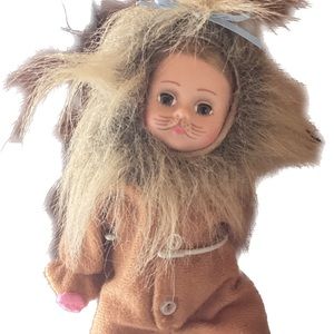 Wizard of Oz Alexander Cowardly Lion 1995 Doll with stand Wizard of Oz